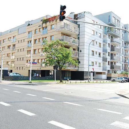 - Chelmska Olinek * Varsovie